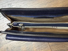 TIME RESISTANCE Wristlets