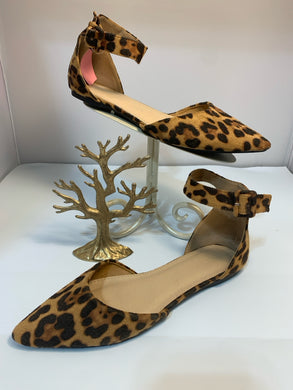 SIZE 10 LOV MARK Flats