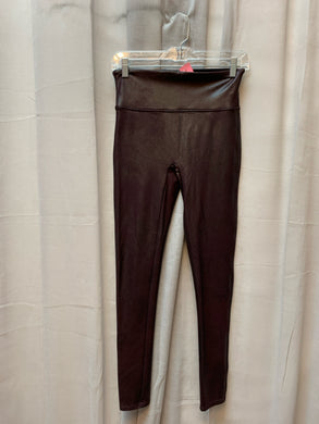 Size L SPANX Leggings.