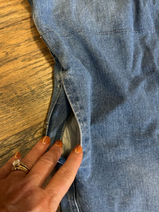 SIZE L LISTICLE Jumpers