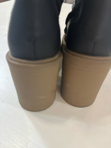 SIZE 9 DOLCE VITA Booties