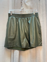 SIZE M COTTON BLEU Olive Shorts