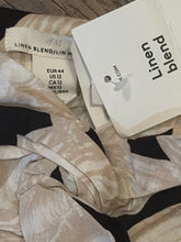 SIZE 12 H & M BLK BEIGE Skirt
