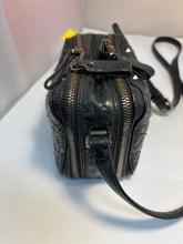 VALENTINO Crossbody