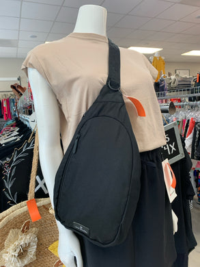 VERA BRADLEY Crossbody