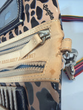 CONSUELA Crossbody