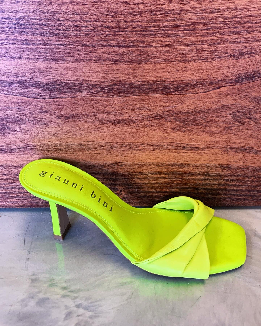 SIZE 6.5 GIANNI BINI Heels