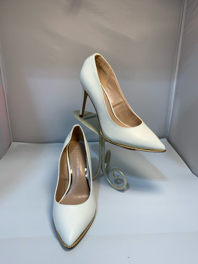 SIZE 9 BCBG GENERATION Heels