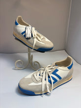 SIZE 9 BACK 70 Sneakers