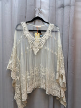 SIZE One Size Cream Tops