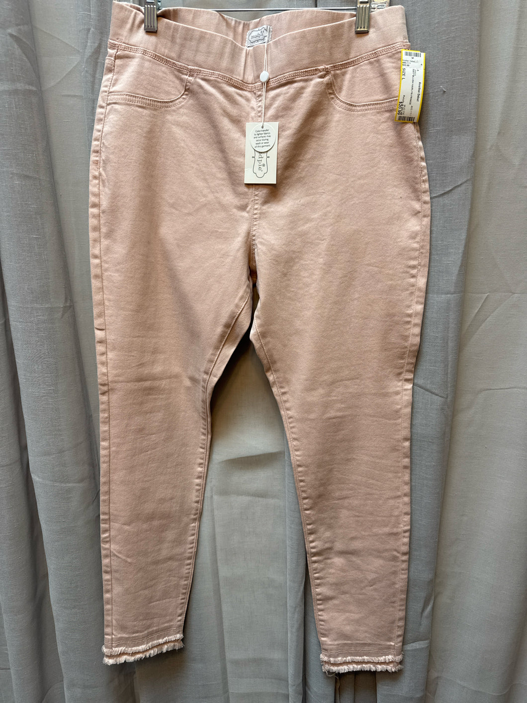SIZE L MUD PIE Jeans