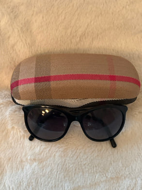 BURBERRY Sunglasses