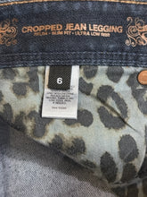 SIZE 6 EXPRESS DARK WASH Jeans