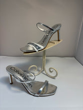 SIZE 6 CALVIN KLEIN Sandals