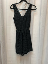SIZE L HOT TOPIC Dress