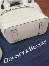 DOONEY & BOURKE Crossbody