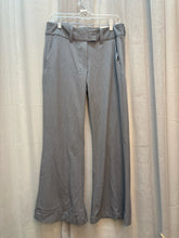 SIZE 6 American Eagle Gray Pants