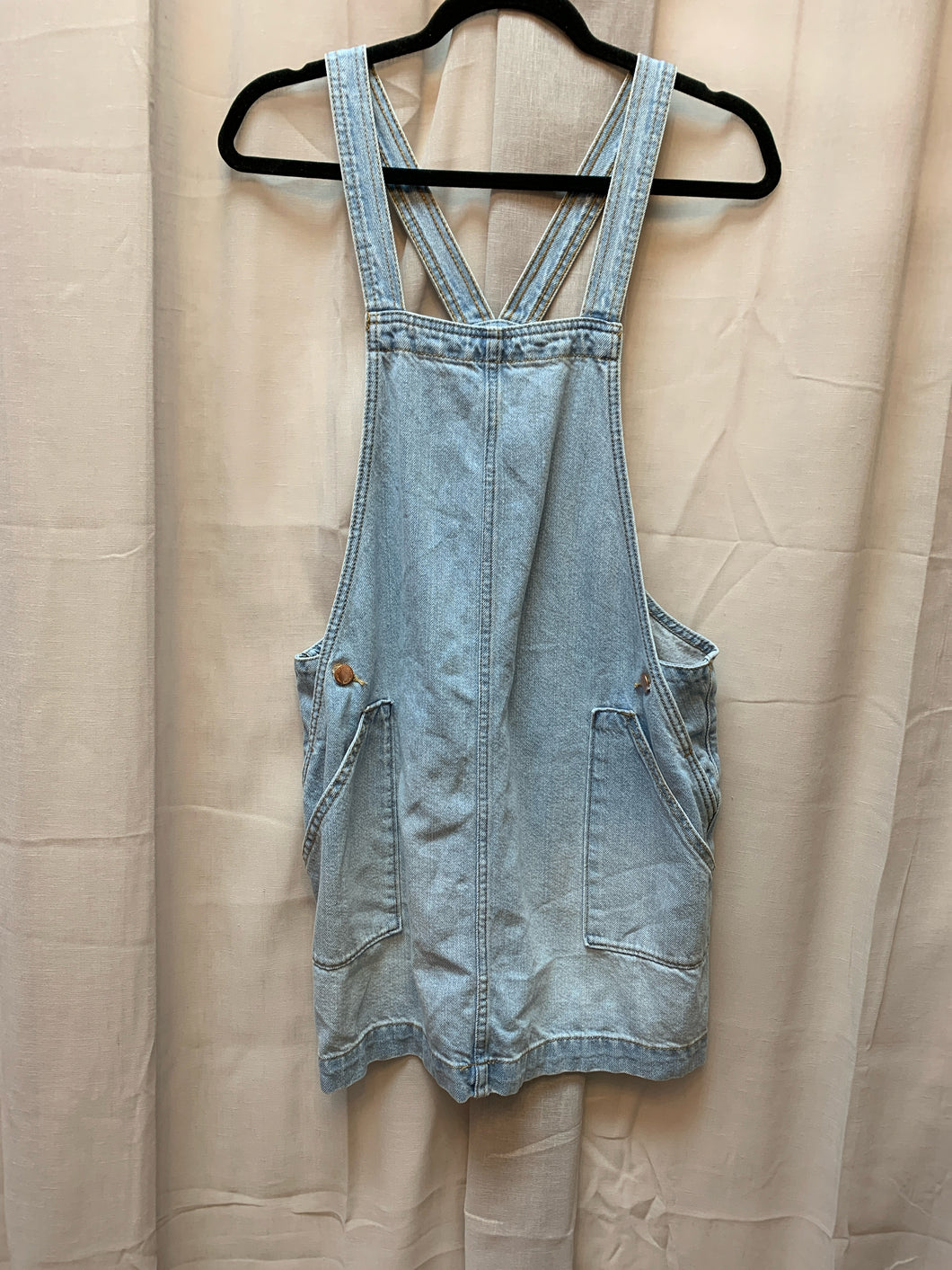 SIZE S UNIVERSAL THREAD Dress