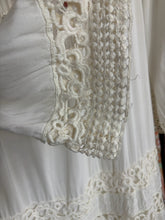 SIZE M MONORENO White Dress