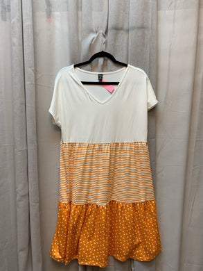 SIZE M EMERY ROSE Dress