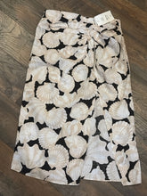 SIZE 12 H & M BLK BEIGE Skirt