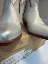 SIZE 8.5 FREE PEOPLE Boots