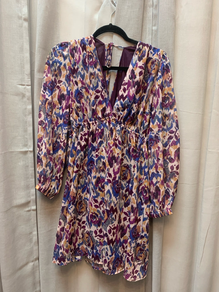SIZE M MEET ME IN SANTORI Dress