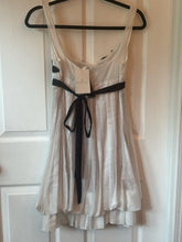 SIZE 4 AMELIA TORO Dress
