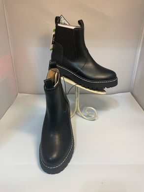 SIZE 7 DOLCE VITA Booties