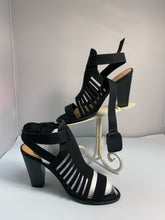 SIZE 8 SODA Heels