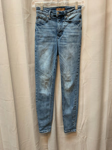 SIZE 0 JUDY BLUE Jeans
