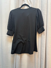 SIZE L ABOVE AND BEYOND Black Tops