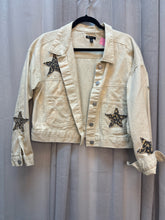 SIZE XL VERSONA Ivory Outerwear