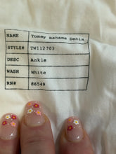 SIZE 10 TOMMY BAHAMA White Jeans
