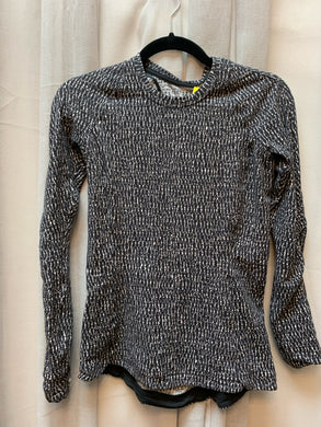 SIZE 6 LULULEMON Tops Active Wear