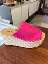 SIZE 6.5 SODA Wedges