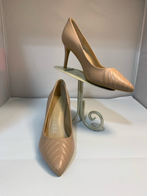 SIZE 8 KARL LAGERFELD Heels
