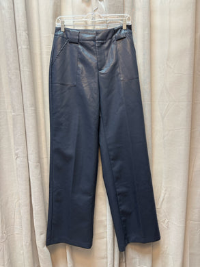 SIZE M FASHION NOVA Pants