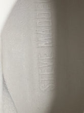 SIZE 7.5 STEVE MADDEN Boots