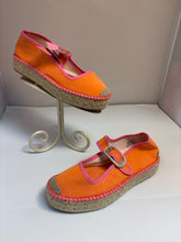 SIZE 8 FREE PEOPLE Sandals