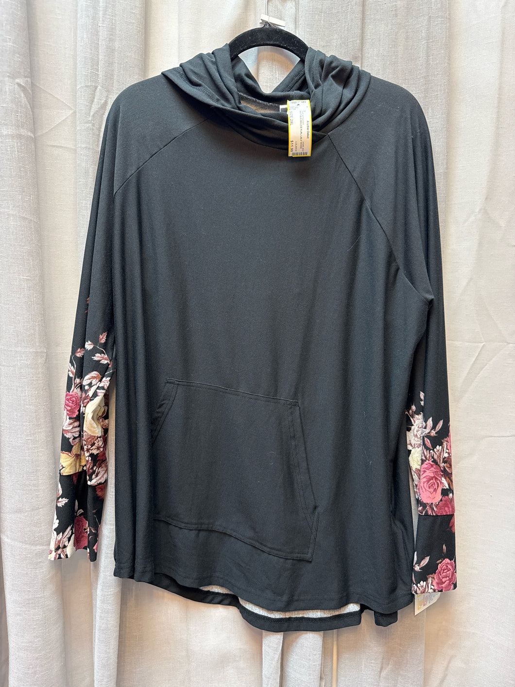 SIZE 2XL LULAROE SWEATSHIRT