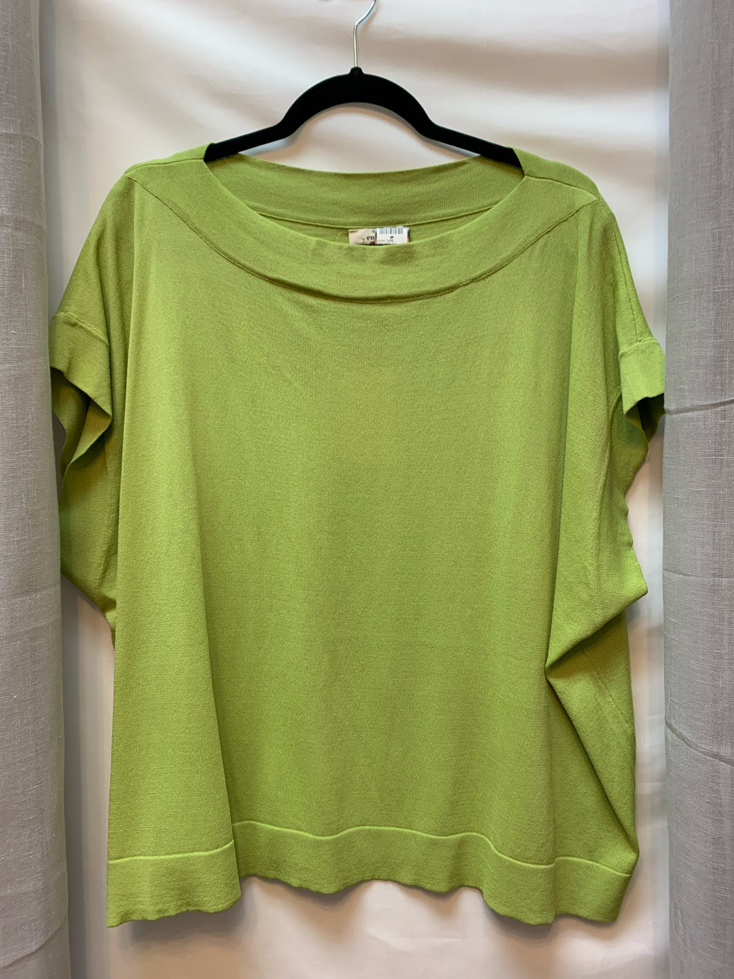 SIZE M ENTRO Tops