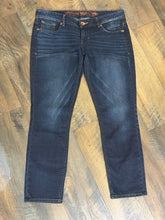 SIZE 6 EXPRESS DARK WASH Jeans