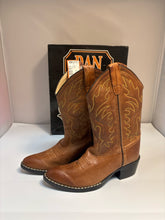 SIZE 5 DAN POST Boots