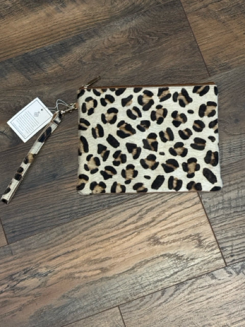 THE ROYAL STANDARD Wristlets