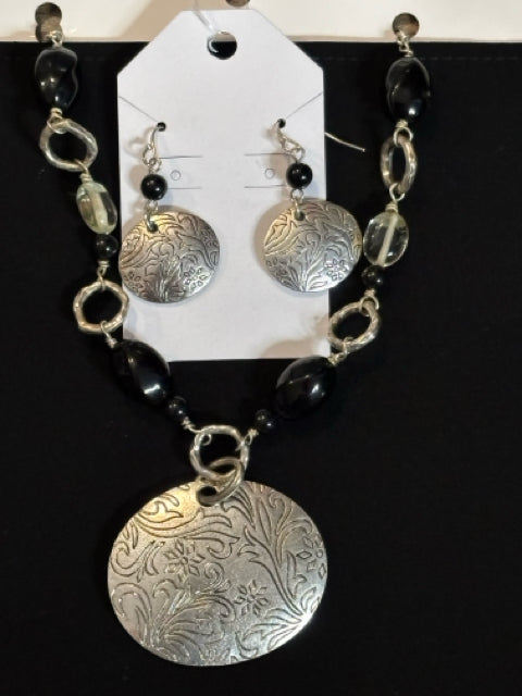 lia sophia Jewelry Set