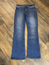 SIZE 8 KUT FROM THE KLOTH Jeans
