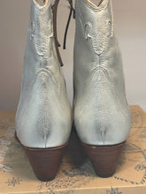 SIZE 8.5 FREE PEOPLE Boots