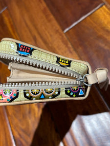 CONSUELA Clutches