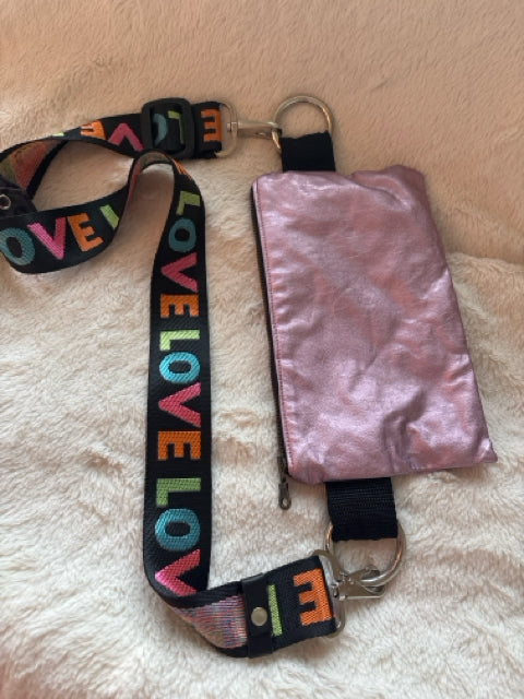 SYDNY SEVEN Crossbody